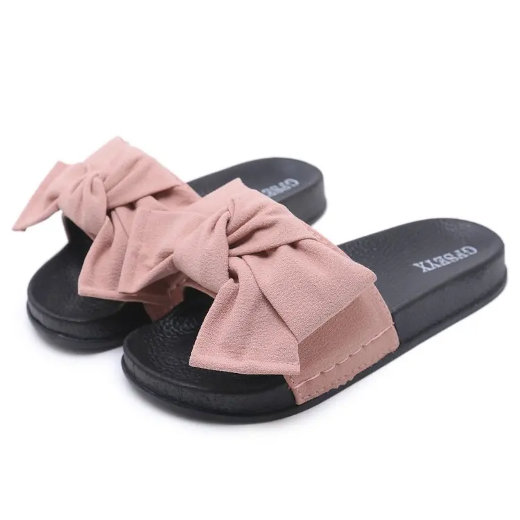 2019 Beach Summer Slippers Women Wear Fashion Wild Word Drag Korean Version of The Thick Bottom Bow Slippers Large Size 43
2019 Beach Summer Slippers Women Wear Fashion Wild Word Drag Korean Version of The Thick Bottom Bow Slippers Large Size 43