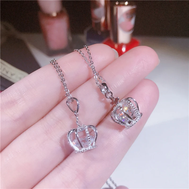 2018 Fashionable Minimalist 3D Hollow Cross Crown Necklace 925 Sterling Silver Micro Zirconia Clavicle Chain Summer Jewelry
2018 Fashionable Minimalist 3D Hollow Cross Crown Necklace 925 Sterling Silver Micro Zirconia Clavicle Chain Summer Jewelry