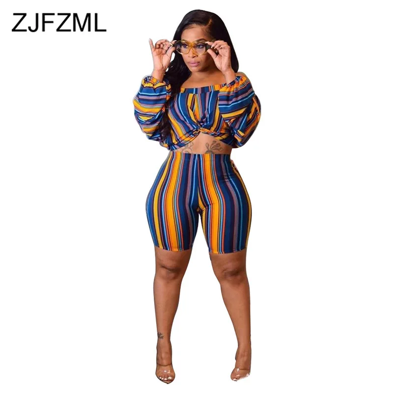 Plus Size Casual Two Piece Sweatsuit Women Clothes 2019 Striped Print Crop Top And Bodycon Shorts Suits Club Outfit Tracksuits
Plus Size Casual Two Piece Sweatsuit Women Clothes 2019 Striped Print Crop Top And Bodycon Shorts Suits Club Outfit Tracksuits