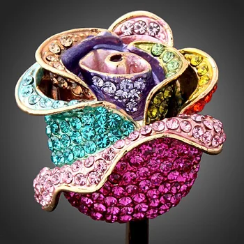 2018 Wholesale women ring Gold Color Rose Wedding Rings With Colorful Austria Crystals For Women Jewelry best female gift
2018 Wholesale women ring Gold Color Rose Wedding Rings With Colorful Austria Crystals For Women Jewelry best female gift
