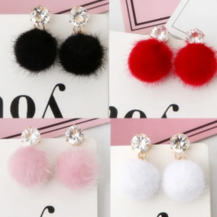 One Direction 2019 New Temperament Short Paragraph Earrings Personality Wild Simple Brown Hair Ball Wom Bijoux Boucle D'oreille
One Direction 2019 New Temperament Short Paragraph Earrings Personality Wild Simple Brown Hair Ball Wom Bijoux Boucle D'oreille