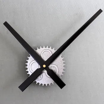Metallic retro gear wall clock movement DIY clock creative bracket clock Mute scanning wall clock
Metallic retro gear wall clock movement DIY clock creative bracket clock Mute scanning wall clock