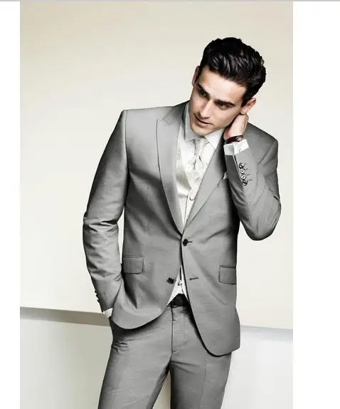 2015 Custom Made Peaked lapek Two Button Gray Best Men Suit Wedding Party Bridegroom( jacket+Pants+vest+tie)
2015 Custom Made Peaked lapek Two Button Gray Best Men Suit Wedding Party Bridegroom( jacket+Pants+vest+tie)