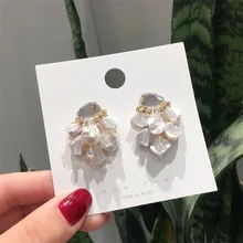 2019 New Classic Ladies Brincos Japão Coreano Artesanal Barroco de Água Doce Brincos de Pérola Do Parafuso Prisioneiro para As Mulheres Jóias De Cristal Brilhante(China)