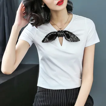 American New 2020 Summer Women High Street Fashion Loose Sexy V Neck Bow Short Sleeve Solid T Shirt Tops Ladies Elegant Tees Hot
American New 2020 Summer Women High Street Fashion Loose Sexy V Neck Bow Short Sleeve Solid T Shirt Tops Ladies Elegant Tees Hot