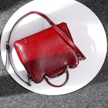 fashion Women genuine leather handbag bags for women head layer cowhide women handbags Portable shoulder messenger bags
fashion Women genuine leather handbag bags for women head layer cowhide women handbags Portable shoulder messenger bags