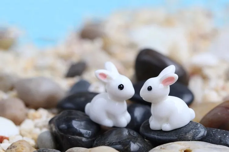 BAIUFOR Mini Animals Miniature Fairy Garden Miniaturas Micro Moss Landscape diy Terrarium Accessories Figurines for Home Decor BAIUFOR Mini Animals Miniature Fairy Garden Miniaturas Micro Moss Landscape diy Terrarium Accessories Figurines for Home Decor