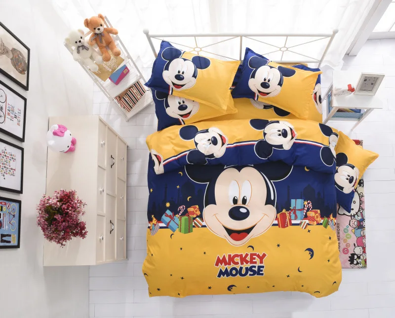 Mickey mouse Bedding Set Cover pillowcase quilt minnie mouse cartoon Children bedclothes bed set Disney Home textile 4 pcs set
Mickey mouse Bedding Set Cover pillowcase quilt minnie mouse cartoon Children bedclothes bed set Disney Home textile 4 pcs set