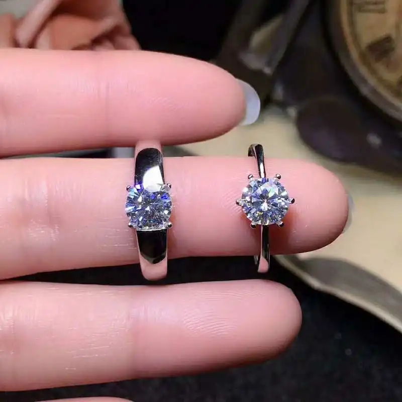 video! 1 carats Moissanit Diamond lovers' Rings s925 sterling silver classic fine Jewelry for weddings white gemstone
video! 1 carats Moissanit Diamond lovers' Rings s925 sterling silver classic fine Jewelry for weddings white gemstone
