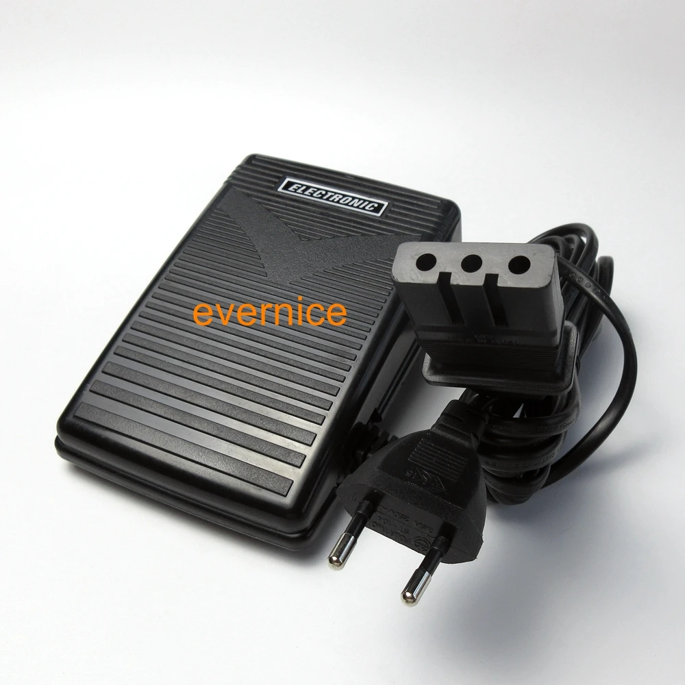 Foot Control Pedal+Cord For 220V Brother Ls2725,Ls2820,Ls2825,Ls2920,Ls3125,Lx2500
Foot Control Pedal+Cord For 220V Brother Ls2725,Ls2820,Ls2825,Ls2920,Ls3125,Lx2500