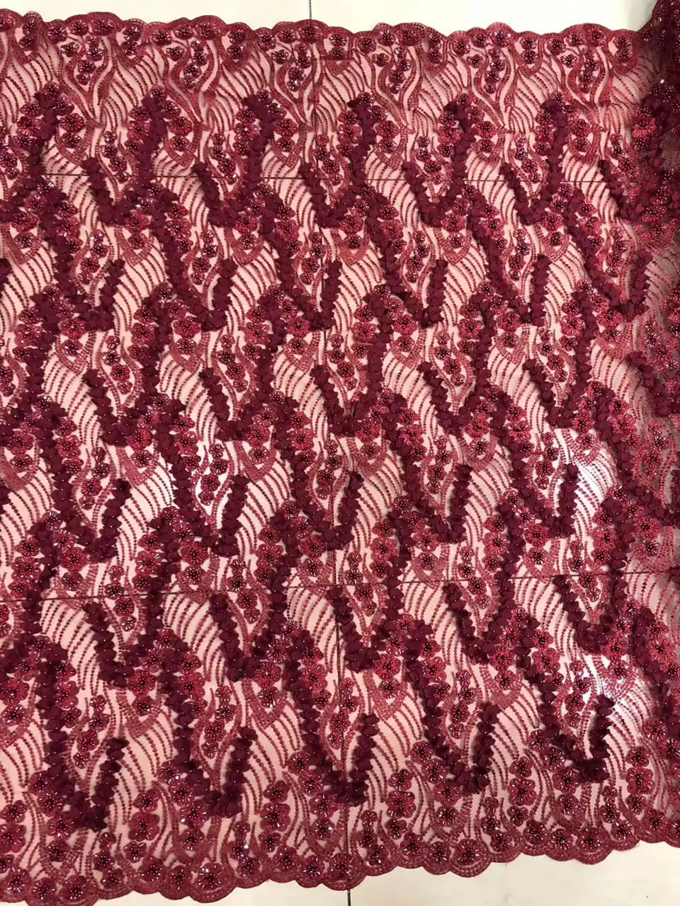 French Dress 3D flowers Tulle Lace Latest Wine African Embroidery Lace Fabric Luxury Handmade Beaded Lace Fabric 15yards QG410
French Dress 3D flowers Tulle Lace Latest Wine African Embroidery Lace Fabric Luxury Handmade Beaded Lace Fabric 15yards QG410