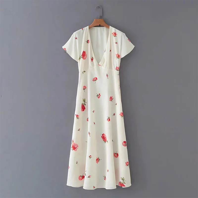 Women Short Sleeve Summer Long Dress Deep V-neck Floral Printing HIgh Waist Ladies Dresses Vestidos Chiffon
Women Short Sleeve Summer Long Dress Deep V-neck Floral Printing HIgh Waist Ladies Dresses Vestidos Chiffon