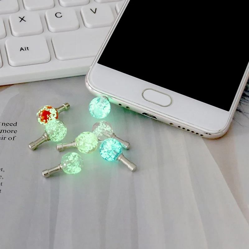 Luminous Night Light 3.5mm Earphone Port Dust Plug Headset Headphone Stopper Mobile Phone Audio Dustproof for Tablet PC
Luminous Night Light 3.5mm Earphone Port Dust Plug Headset Headphone Stopper Mobile Phone Audio Dustproof for Tablet PC
