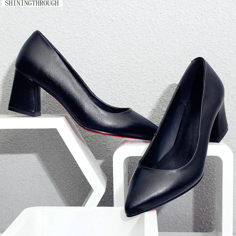 Genuine Leather Big Size 33-42 Elegant Chunky Heels Pointed Toe slip-on Women Shoes Woman Black Office Lady Date Pumps
Genuine Leather Big Size 33-42 Elegant Chunky Heels Pointed Toe slip-on Women Shoes Woman Black Office Lady Date Pumps