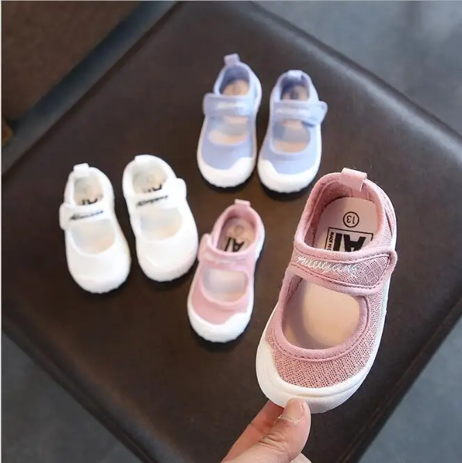 2019 Spring and Autumn Korea breathable and comfortable single shoes square mouth casual baby toddler shoes net shoes
2019 Spring and Autumn Korea breathable and comfortable single shoes square mouth casual baby toddler shoes net shoes