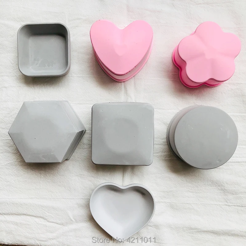 7 Shapes Geometric Design Storage Box Mold Suit for make aroma plaster Concrete Cement Clay Candlestick Pot Epoxy silicone mold
7 Shapes Geometric Design Storage Box Mold Suit for make aroma plaster Concrete Cement Clay Candlestick Pot Epoxy silicone mold