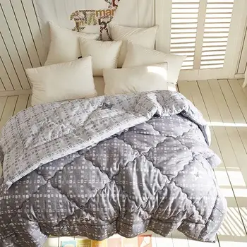 2019 New Adults single/double Winter Thick warm quilts child bedding comforter students dormitory comfortable duvet with filling
2019 New Adults single/double Winter Thick warm quilts child bedding comforter students dormitory comfortable duvet with filling