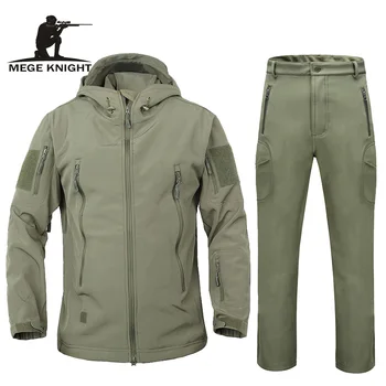 Men autumn winter jacket coat soft shell shark skin clothes, waterproof military clothing camouflage jacket
Men autumn winter jacket coat soft shell shark skin clothes, waterproof military clothing camouflage jacket