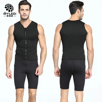 2mm chloroprene rubber dive diving shorts diving five panties to prevent cold and warm diving trousers surfers
2mm chloroprene rubber dive diving shorts diving five panties to prevent cold and warm diving trousers surfers