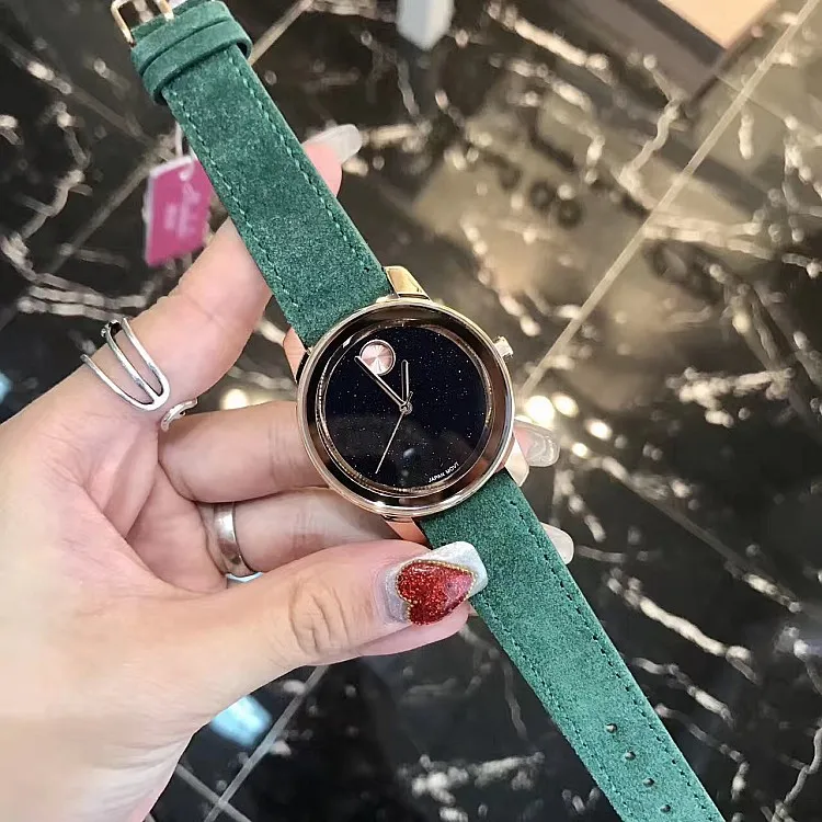 4404630088_412556168