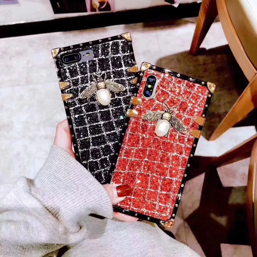 Luxury case flicker metal bee design for iPhoneXR XSMAX 6 S 7 7PLUS 8 8PLUS IPHONE X Back cover of female mobile phone case
Luxury case flicker metal bee design for iPhoneXR XSMAX 6 S 7 7PLUS 8 8PLUS IPHONE X Back cover of female mobile phone case