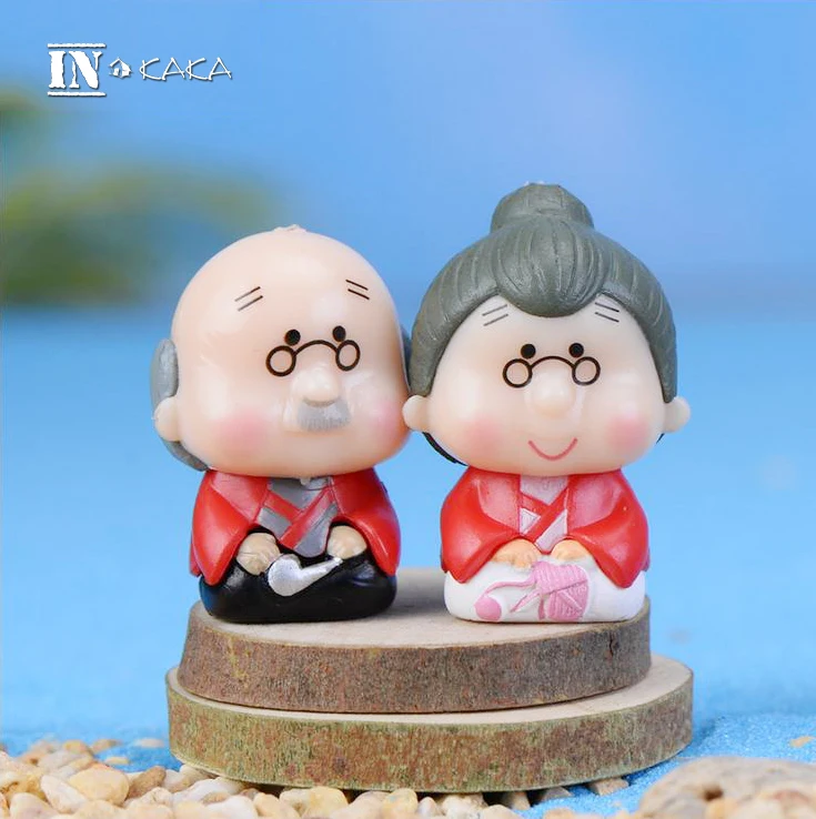 2pcs Old Granny micro fairy garden decoration moss anime cute Action Figure Toys succulents/terrariums miniature DIY accessories
2pcs Old Granny micro fairy garden decoration moss anime cute Action Figure Toys succulents/terrariums miniature DIY accessories