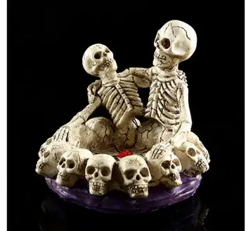 Resin ashtray skull head personality gift home furnishing resin skull head art copy culpture statue
Resin ashtray skull head personality gift home furnishing resin skull head art copy culpture statue