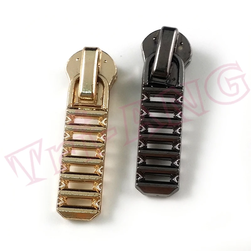 20pcs/lot, Plating Even Ladder Shape 5# Metal Zipper Sliders for Garment/Luggage/Handbag
20pcs/lot, Plating Even Ladder Shape 5# Metal Zipper Sliders for Garment/Luggage/Handbag