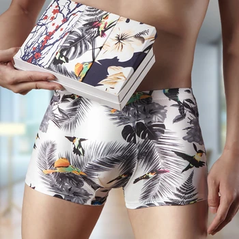 3 Pieces Ice silk underwear for men summer thin underpants male casual boxer men's underwear man shorts 13 colors panties
3 Pieces Ice silk underwear for men summer thin underpants male casual boxer men's underwear man shorts 13 colors panties