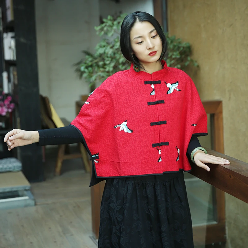 Retro Frog Buttons Crane Embroidery Bat Short Sleeve Jacquard Cotton Cardigan Blouse, Elegant Lady Loose Outwear Cardigan Shirt
Retro Frog Buttons Crane Embroidery Bat Short Sleeve Jacquard Cotton Cardigan Blouse, Elegant Lady Loose Outwear Cardigan Shirt
