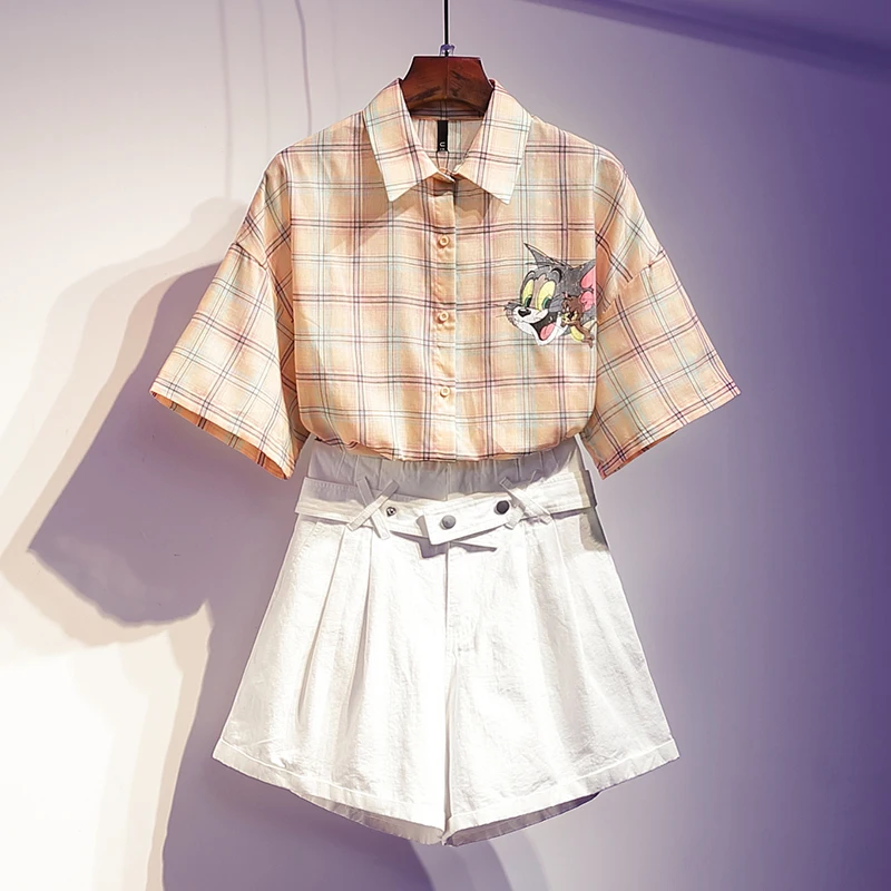 New 2019 Summer Women Two Piece Outfits Fashion Cartoon Print Short Sleeve Plaid Shirt + High Waist Lace-up Shorts Dresy Damskie
New 2019 Summer Women Two Piece Outfits Fashion Cartoon Print Short Sleeve Plaid Shirt + High Waist Lace-up Shorts Dresy Damskie