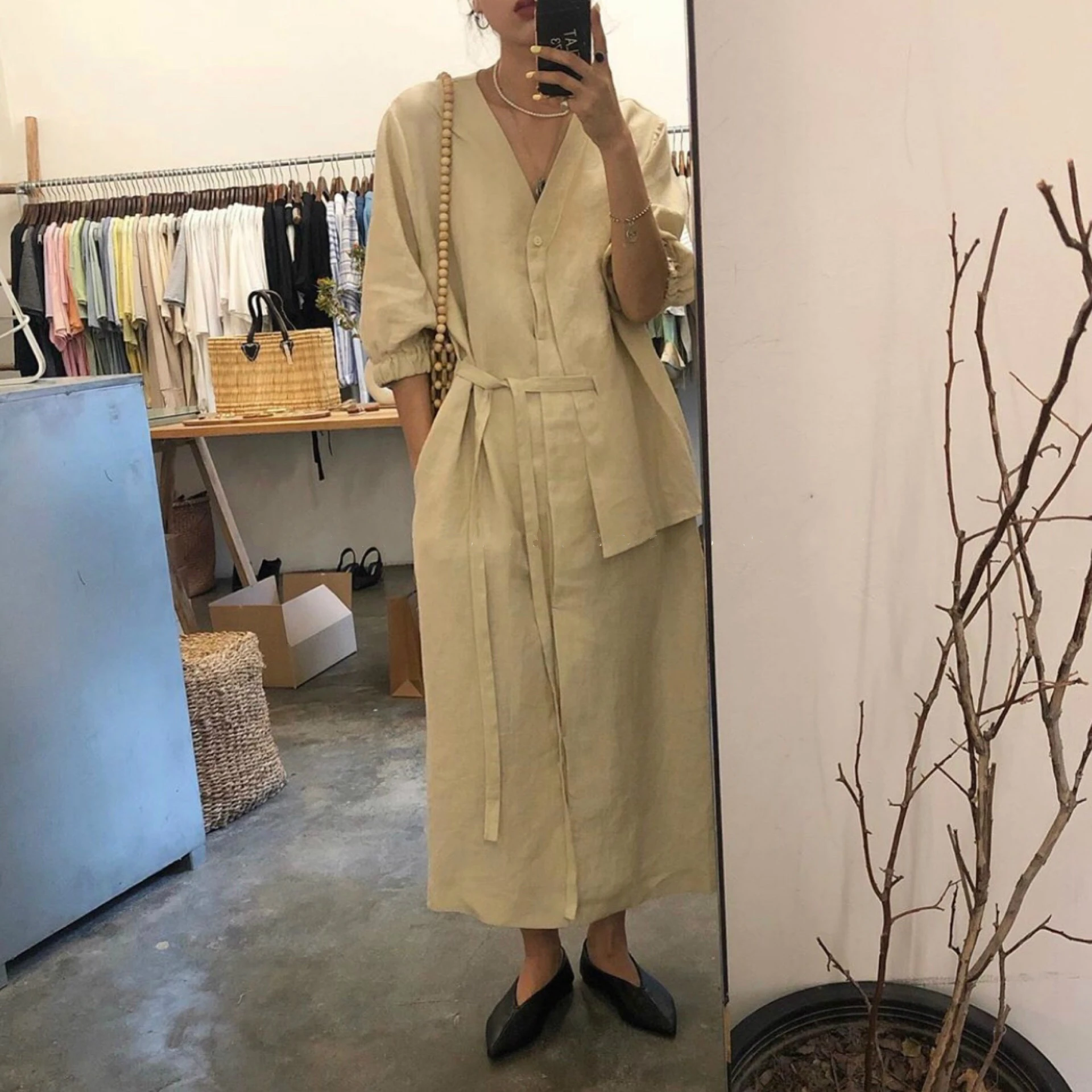 Women Summer Autumn Dress Plus Size Sukienki Damskie Sexy V-neck Vintage Special Design Single Breasted Casual Maxi Long Dress
Women Summer Autumn Dress Plus Size Sukienki Damskie Sexy V-neck Vintage Special Design Single Breasted Casual Maxi Long Dress