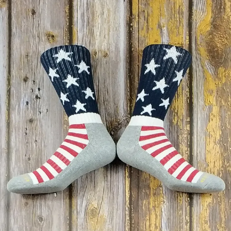 Men's Trek Hike Trail Socks 40% Cool MX USA Size 8-11,Europe Size 41-44 ( Thick,Slight Faulty )
Men's Trek Hike Trail Socks 40% Cool MX USA Size 8-11,Europe Size 41-44 ( Thick,Slight Faulty )