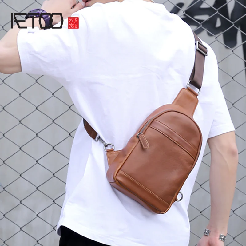 AETOO New men's single shoulder bag casual carry small bag men's chest bag soft leather retro head layer cowhide bag
AETOO New men's single shoulder bag casual carry small bag men's chest bag soft leather retro head layer cowhide bag