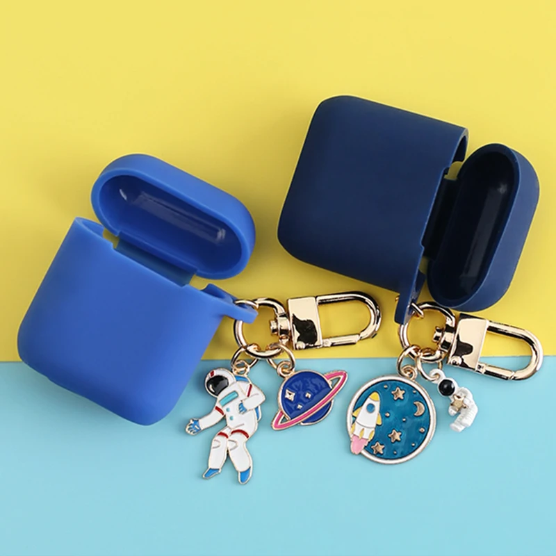 Hanging Astronaut Decorative Silicone Case for Apple Airpods Bluetooth Earphone Accessories 1 2 Case Protective Cover Key Ring
Hanging Astronaut Decorative Silicone Case for Apple Airpods Bluetooth Earphone Accessories 1 2 Case Protective Cover Key Ring