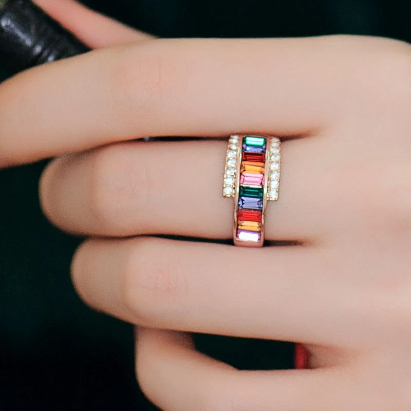 Women's wedding Crystal ring finger ring Korean female fashion jewelry decoration refers to the Korean version of the female per
Women's wedding Crystal ring finger ring Korean female fashion jewelry decoration refers to the Korean version of the female per