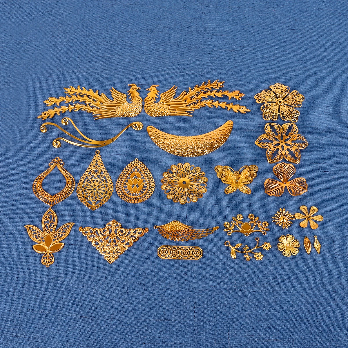 1-30pcs Gold/Rhodium Spacer Connectors For Jewelry Making DIY Lozenge Metal Filigree Flower Slice Charm Base Setting Hair Crafts
1-30pcs Gold/Rhodium Spacer Connectors For Jewelry Making DIY Lozenge Metal Filigree Flower Slice Charm Base Setting Hair Crafts
