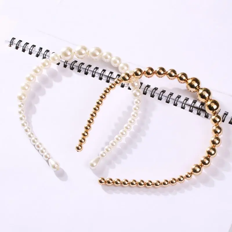 European Retro Glitter Imitation Pearl Beading Headband Women Bridal Wedding Party Hair Hoop Big Small Jewelry Styling Headpiece
European Retro Glitter Imitation Pearl Beading Headband Women Bridal Wedding Party Hair Hoop Big Small Jewelry Styling Headpiece