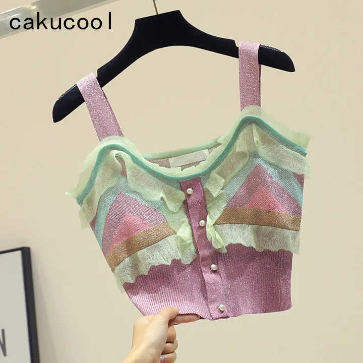 Cakucool New Women Summer Tops Sleeveless Knit Blouse Ruffled V neck Color Patch Shiny Lurex Crop Top Slim Chic Shirt Female
Cakucool New Women Summer Tops Sleeveless Knit Blouse Ruffled V neck Color Patch Shiny Lurex Crop Top Slim Chic Shirt Female