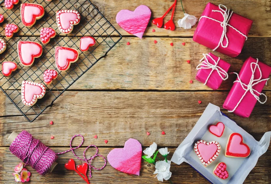 Laeacco Wooden Board Gifts Love-heart Shape Dessert Valentine's Day Photography Background Customized Backdrop For Photo Studio
Laeacco Wooden Board Gifts Love-heart Shape Dessert Valentine's Day Photography Background Customized Backdrop For Photo Studio