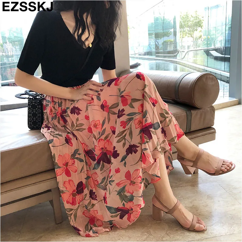 Elegant Floral Print Chiffon Long Summer Skirt Women 2019 Spring Fashion Sun School High Waist Pleated Skirt Female
Elegant Floral Print Chiffon Long Summer Skirt Women 2019 Spring Fashion Sun School High Waist Pleated Skirt Female