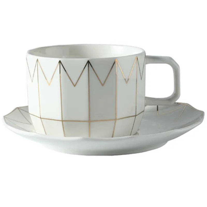 Wedding Ceramic Cups And Saucers British Afternoon Black Tea Set 2 Styles Coffee Cup Set Porcelain Teacup Gifts
Wedding Ceramic Cups And Saucers British Afternoon Black Tea Set 2 Styles Coffee Cup Set Porcelain Teacup Gifts