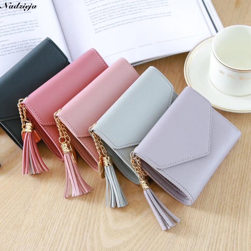 Luxury Women's Short Wallets Card Holder Clutch bag Classic Hasp Purse for Girls Fashion Female Tassel Wallet With Coin Pocket
Luxury Women's Short Wallets Card Holder Clutch bag Classic Hasp Purse for Girls Fashion Female Tassel Wallet With Coin Pocket