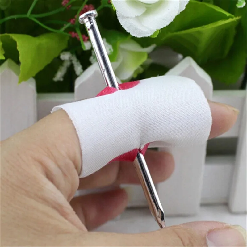 New Cute Easy to Do Nail Through Finger Magic props Magic Tricks New Trick Toy Funny Toys-45
New Cute Easy to Do Nail Through Finger Magic props Magic Tricks New Trick Toy Funny Toys-45