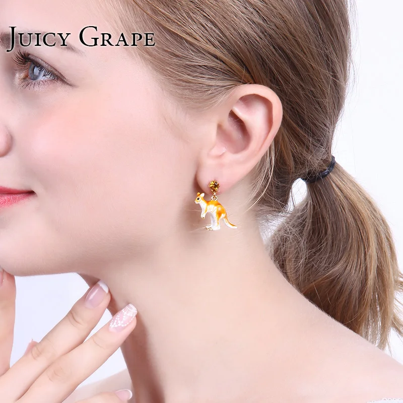 France New Arrivals Be Listed Enamel Glaze Small Kangaroo Crystal Ear Nail Eardrop Defence Allergy 
France New Arrivals Be Listed Enamel Glaze Small Kangaroo Crystal Ear Nail Eardrop Defence Allergy