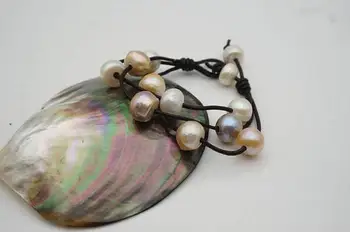 New Arriver Natural Color White Pink Purple Genuine Freshwater Pearl Bracelet 3 Rows Real Leather Pearl Jewellery
New Arriver Natural Color White Pink Purple Genuine Freshwater Pearl Bracelet 3 Rows Real Leather Pearl Jewellery