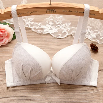 Yasemeen Sexy Lace Strapless Bras for Young Girls Wire Free Push Up Underwear for Small Chest Gather Adjustable Sexy Lace Bras
Yasemeen Sexy Lace Strapless Bras for Young Girls Wire Free Push Up Underwear for Small Chest Gather Adjustable Sexy Lace Bras
