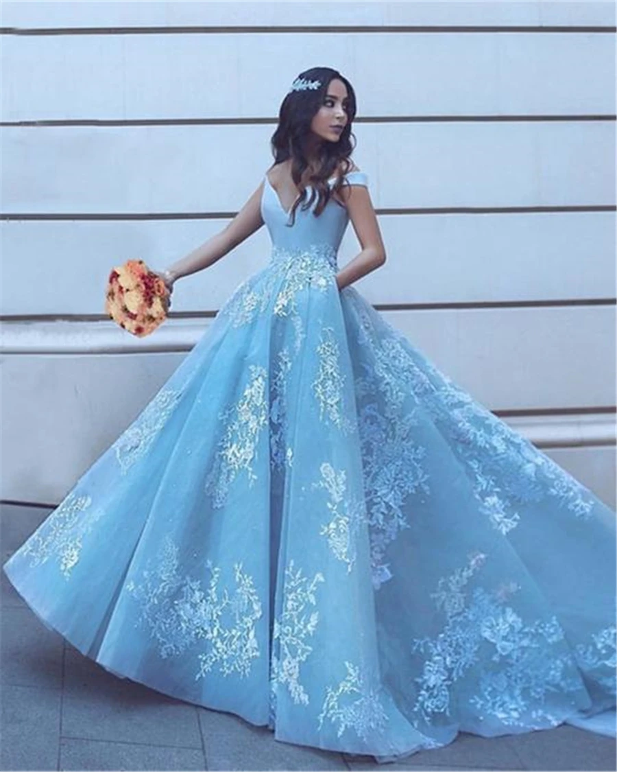 A-line Off-the-shoulder Prom Dresses With Appliques Blue Tulle Exqusite Design Long Evening Gowns vestido de festa curto
A-line Off-the-shoulder Prom Dresses With Appliques Blue Tulle Exqusite Design Long Evening Gowns vestido de festa curto