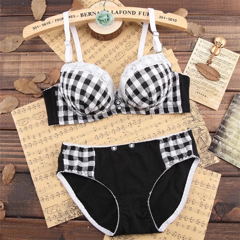 Topics for Teens Free Shipping Cotton Teenage Girl Training Sports Bra Adolescente Lingerie Wireless Tops Underwear for Girls
Topics for Teens Free Shipping Cotton Teenage Girl Training Sports Bra Adolescente Lingerie Wireless Tops Underwear for Girls