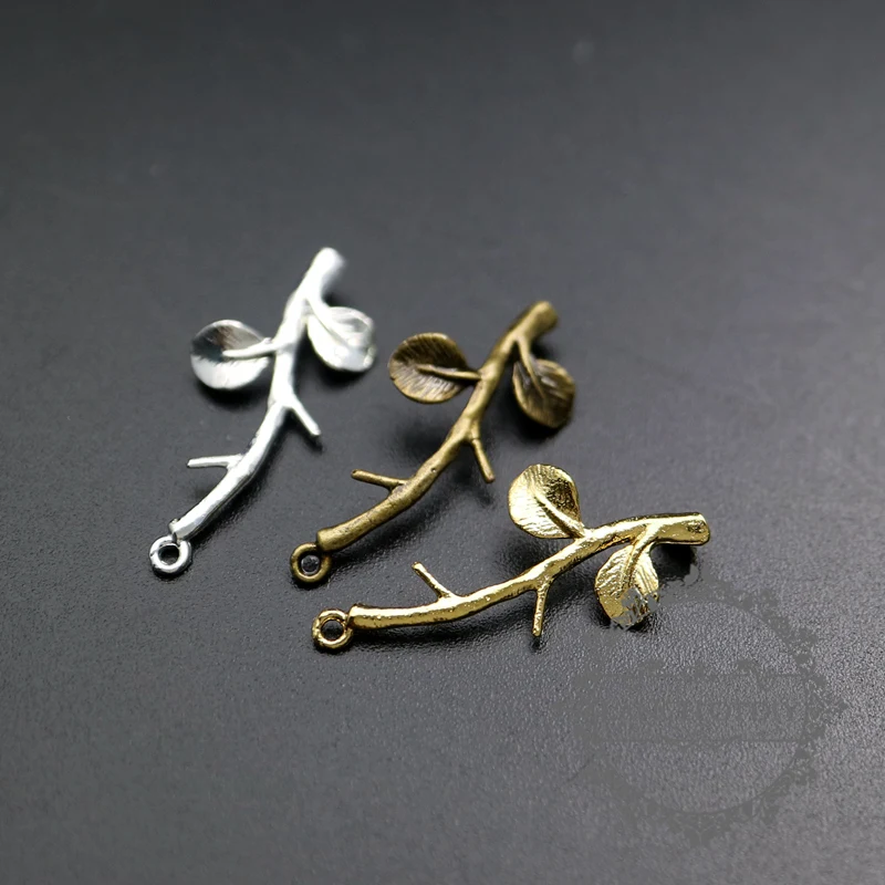 11x24mm gold,silver,bronze,raw brass leaf tree branch pendant charm connector DIY supplies 1850289
11x24mm gold,silver,bronze,raw brass leaf tree branch pendant charm connector DIY supplies 1850289